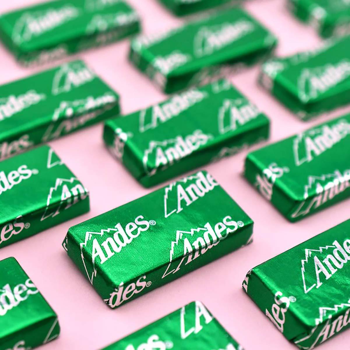 Tootsie Roll Andes Creme De Menthe Thin Mints - After Dinner Mints - Rectangular Chocolate Sandwich Mint Candies - 20 Oz, 120 Count - Image 4
